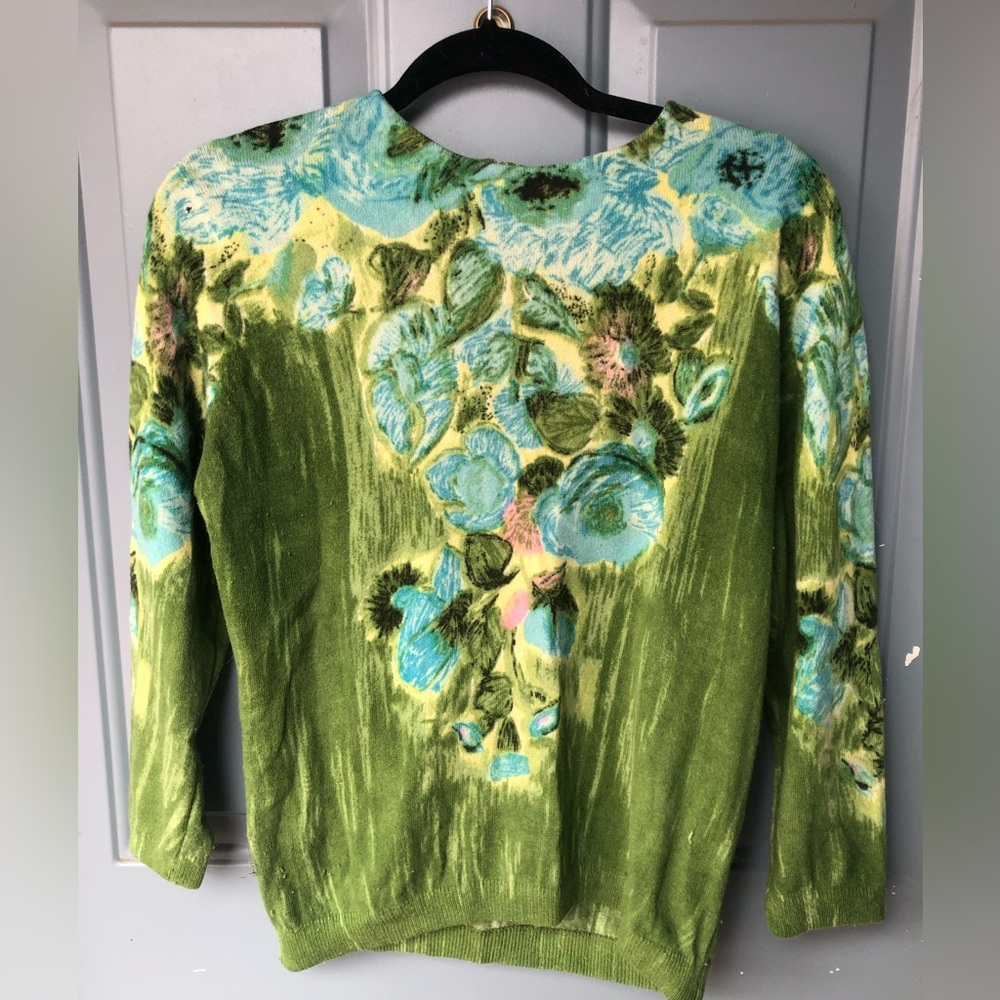 Vintage 1950’s floral printed wool sweater